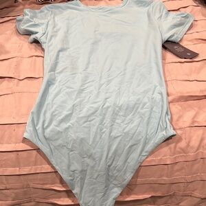 Auden Blue Bodysuit with Short Sleeves and Round Neckline